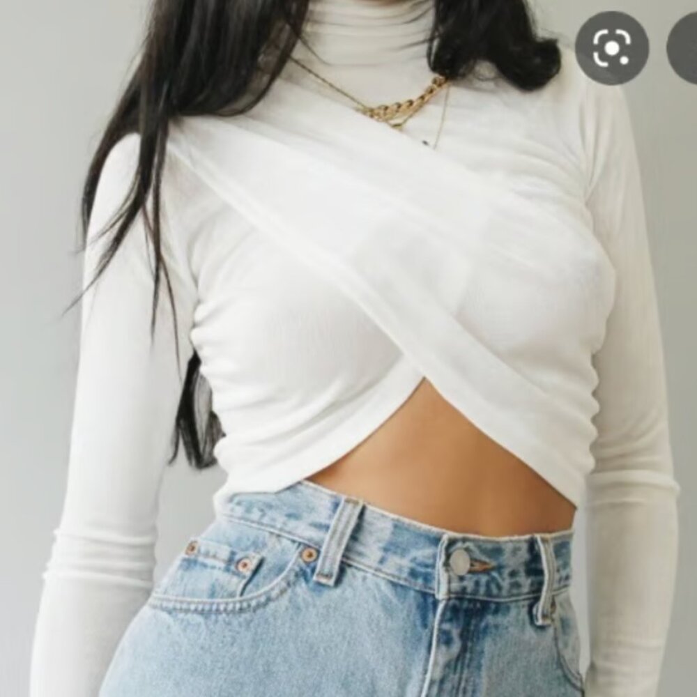 NWT Verge Girl Cocktail Hour Top